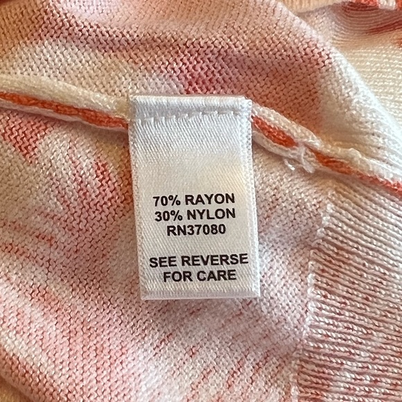 Cato Cardigan Size large - Picture 6 of 6